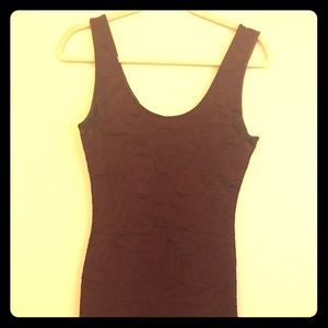 Merlot colored body con midi dress with embroidery